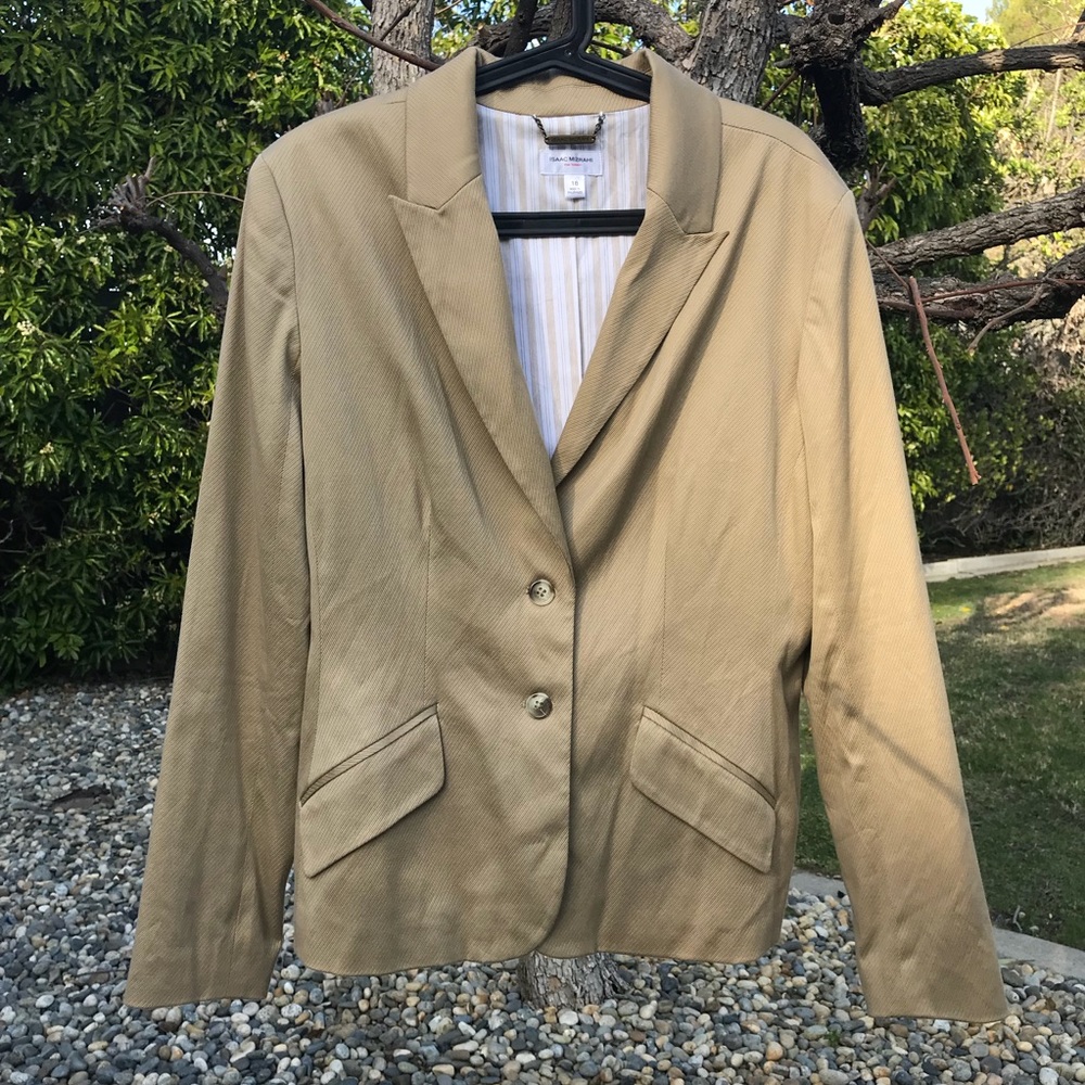 Isaac Mizrahi for Target tan blazer